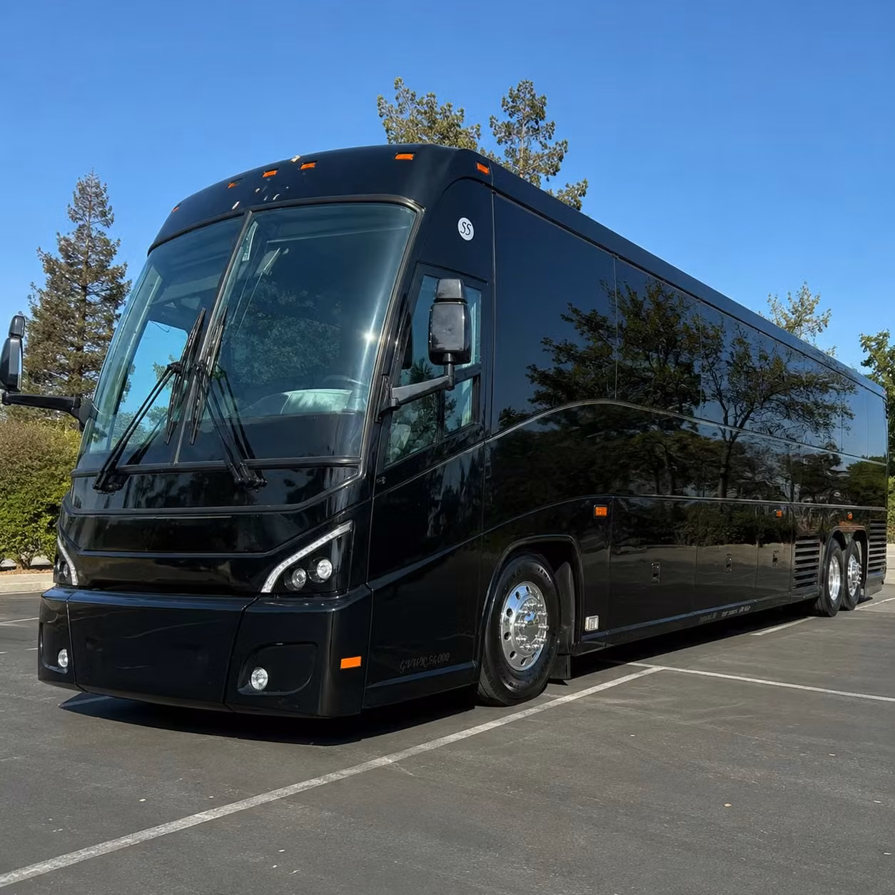charter buses for st petersburg science museum field trips