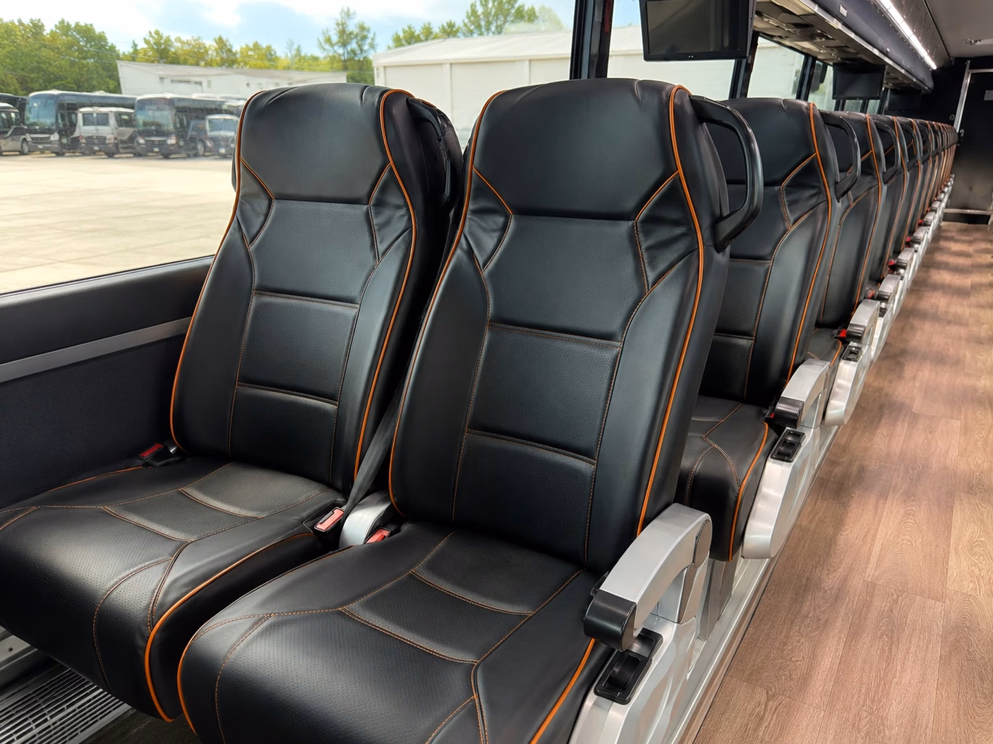 st petersburg charter bus rentals for weddings
